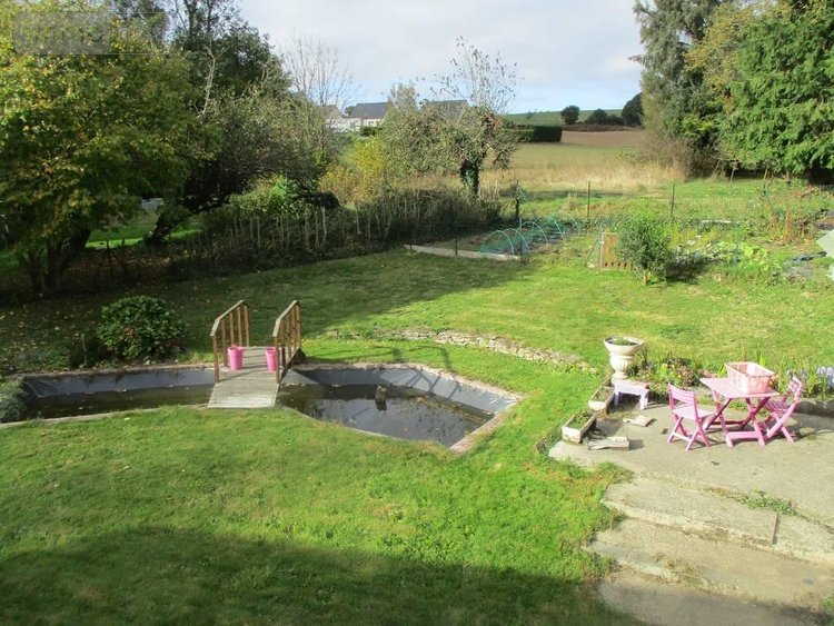 Fonds et murs commerciaux a vendre Carnoët 22160 Côtes-d'Armor 320 m2  257250 euros