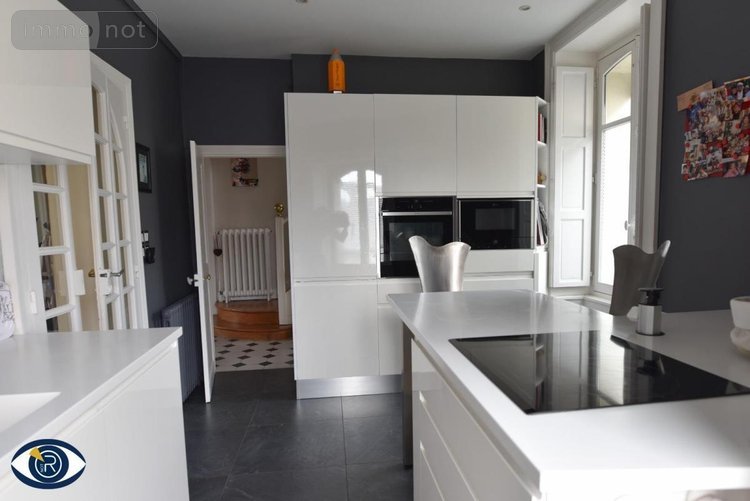 Maison a vendre Laval 53000 Mayenne 201 m2 9 pièces 540800 euros