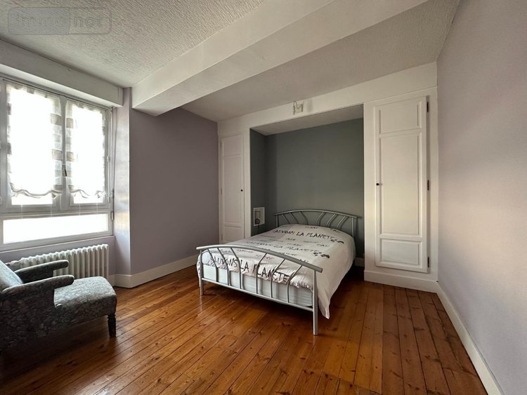 Maison a vendre Château-Gontier-sur-Mayenne 53200 Mayenne 233 m2 13 pièces 258750 euros