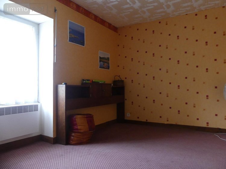 Immeuble a vendre Saint Martin sur Oust 56200 Morbihan 165 m2  142965 euros