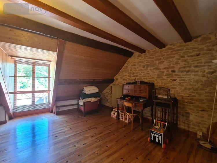 Maison a vendre Ornans 25290 Doubs 203 m2 9 pièces 243000 euros