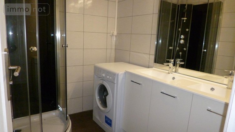 Location appartement Ambérieu-en-Bugey 01500 Ain 69 m2 3 pièces 615 euros