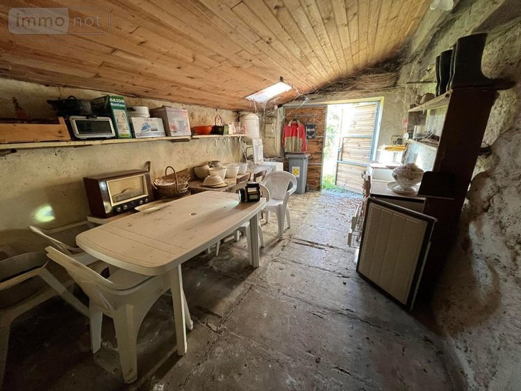 Maison a vendre Ydes 15210 Cantal 89 m2 5 pièces 37100 euros