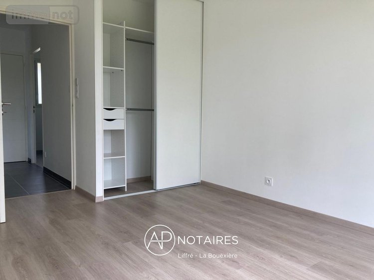 Location maison Val-d'Izé 35450 Ille-et-Vilaine 149 m2 5 pièces 1250 euros