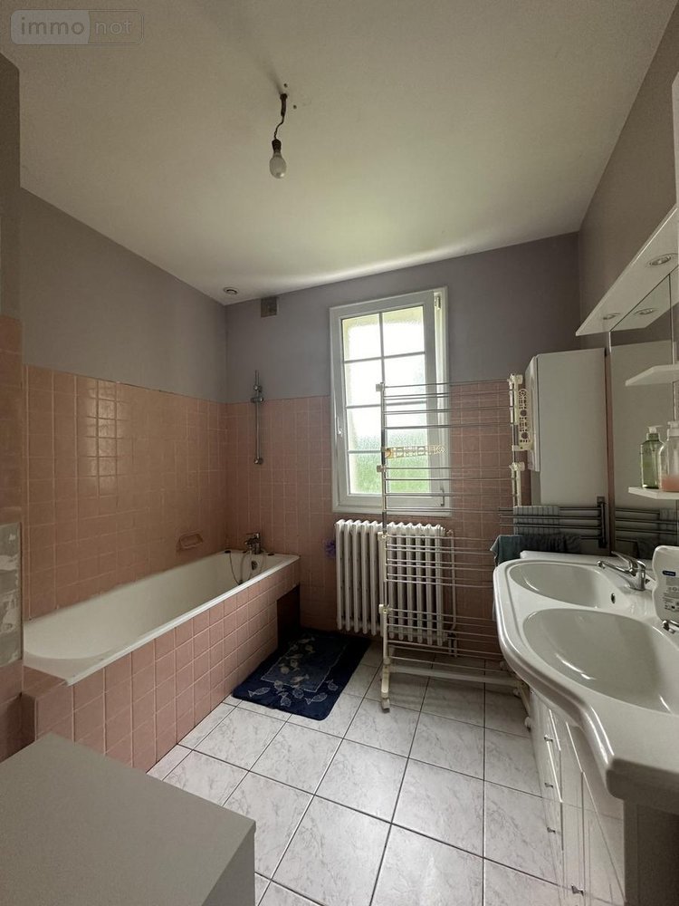 Maison a vendre Bierné-les-Villages 53290 Mayenne 165 m2 9 pièces 213000 euros