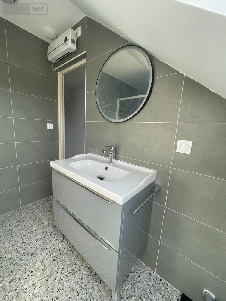 Location appartement Guipry-Messac 35480 Ille-et-Vilaine 31 m2 2 pièces 430 euros