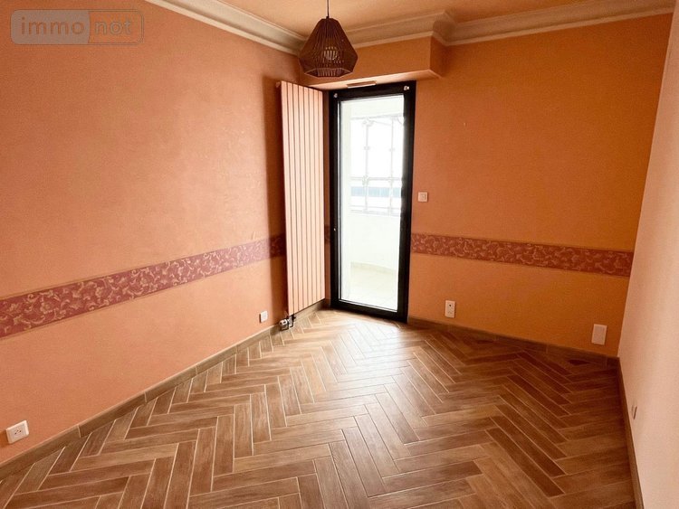 Appartement a vendre Challans 85300 Vendée 84 m2 3 pièces 229600 euros