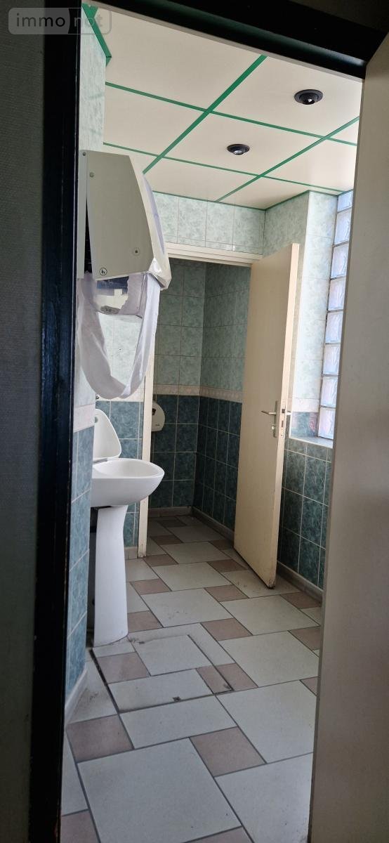 Location fonds et murs commerciaux Carvin 62220 Pas-de-Calais 165 m2  1585 euros