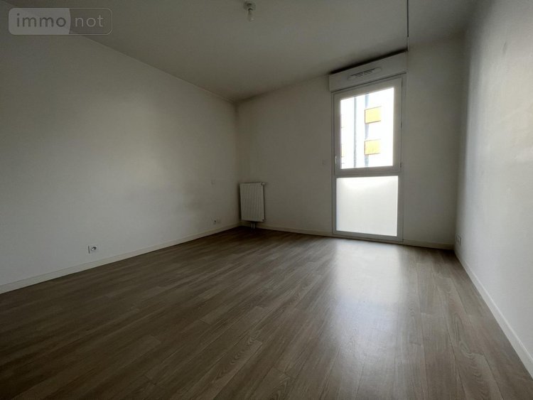 Appartement a vendre Cesson-Sévigné 35510 Ille-et-Vilaine 65 m2 3 pièces 234300 euros