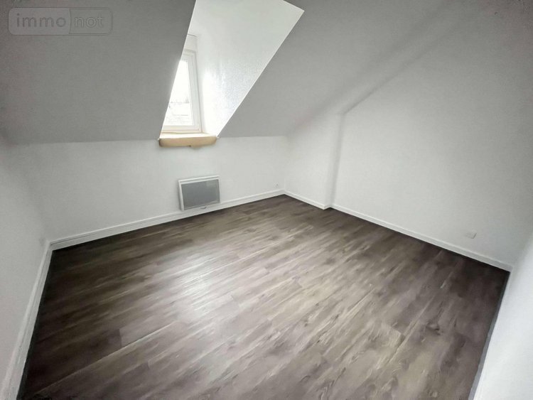 Immeuble a vendre Mauriac 15200 Cantal 824 m2  455800 euros