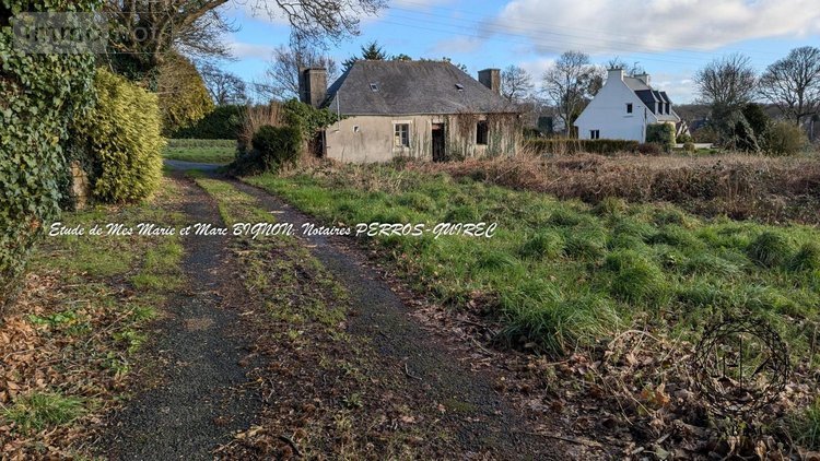 Terrain a batir a vendre Lannion 22300 Côtes-d'Armor 906 m2  126480 euros