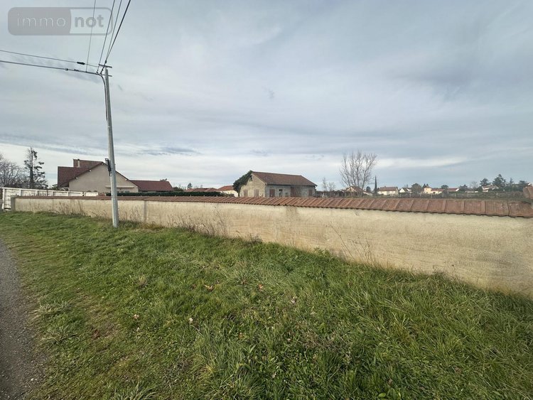Terrain a batir a vendre Vendat 03110 Allier 2987 m2  158000 euros