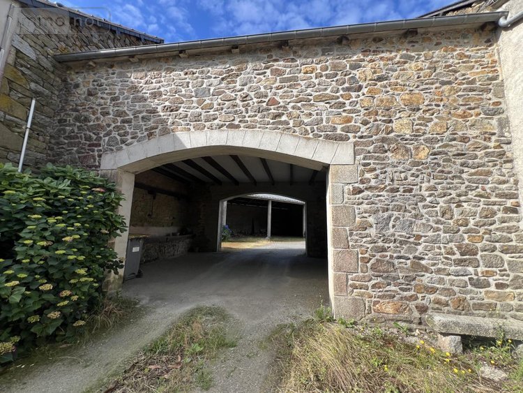Maison a vendre Sévignac 22250 Côtes-d'Armor 97 m2 5 pièces 174790 euros