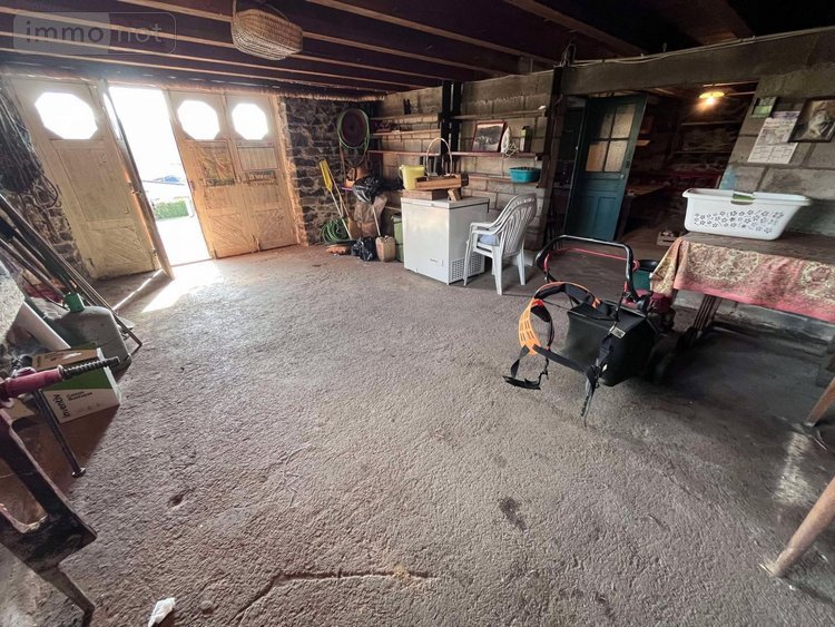 Maison a vendre Ydes 15210 Cantal 69 m2 4 pièces 74200 euros