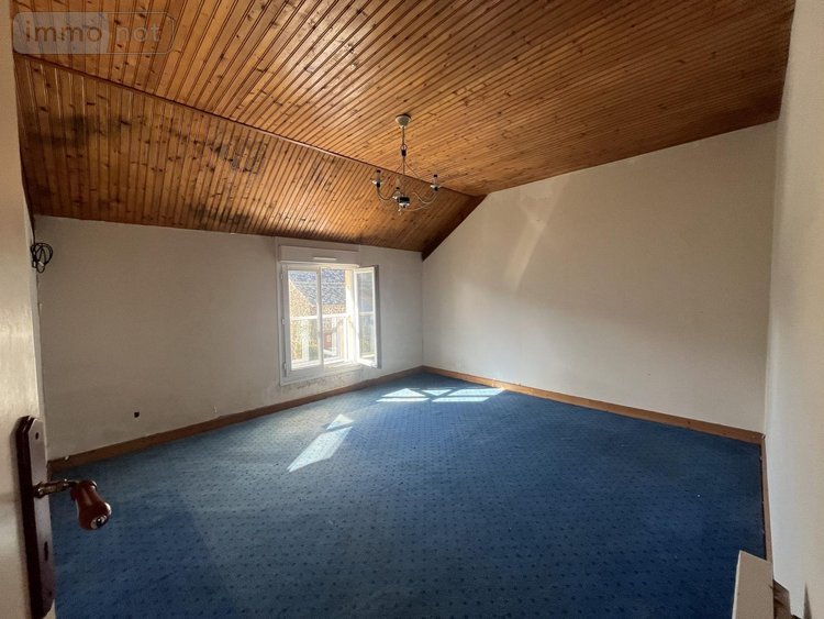 Maison a vendre Ménéac 56490 Morbihan 262 m2 11 pièces 260150 euros