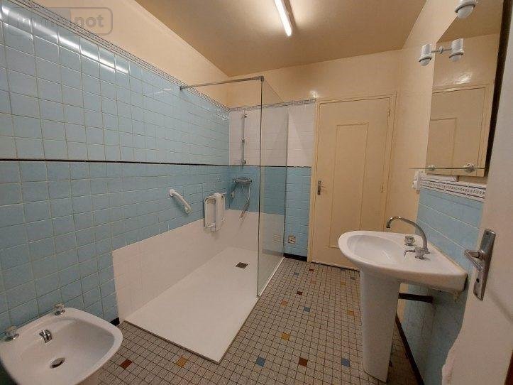 Maison a vendre Bréhal 50290 Manche 176 m2 8 pièces 270400 euros