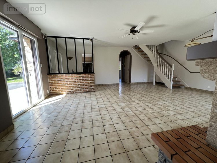 Maison a vendre Châteaugiron 35410 Ille-et-Vilaine 160 m2 8 pièces 416560 euros