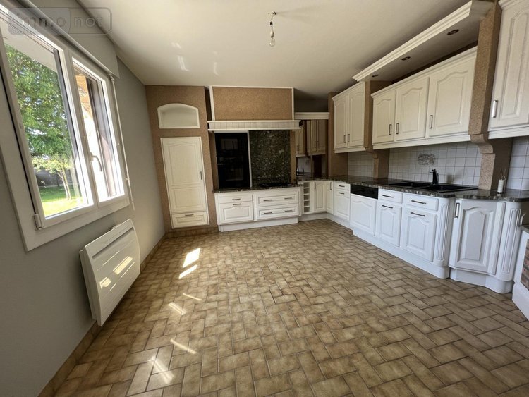 Maison a vendre Châteaugiron 35410 Ille-et-Vilaine 160 m2 8 pièces 405240 euros