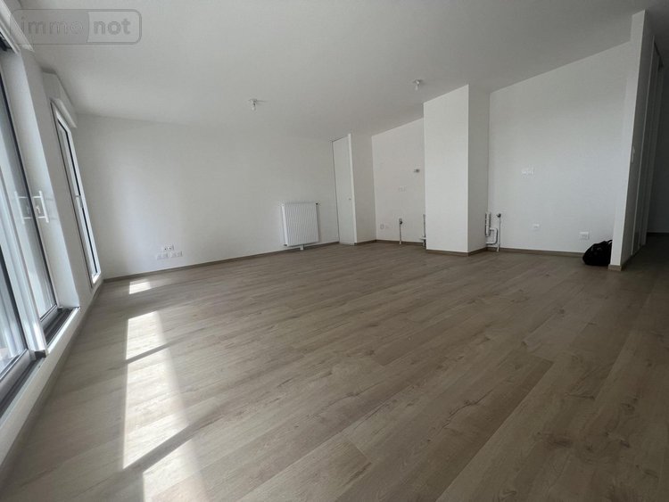 Appartement a vendre Châteaugiron 35410 Ille-et-Vilaine 90 m2 4 pièces 350000 euros