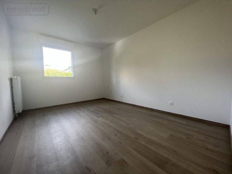 Appartement a vendre Châteaugiron 35410 Ille-et-Vilaine 90 m2 4 pièces 350000 euros