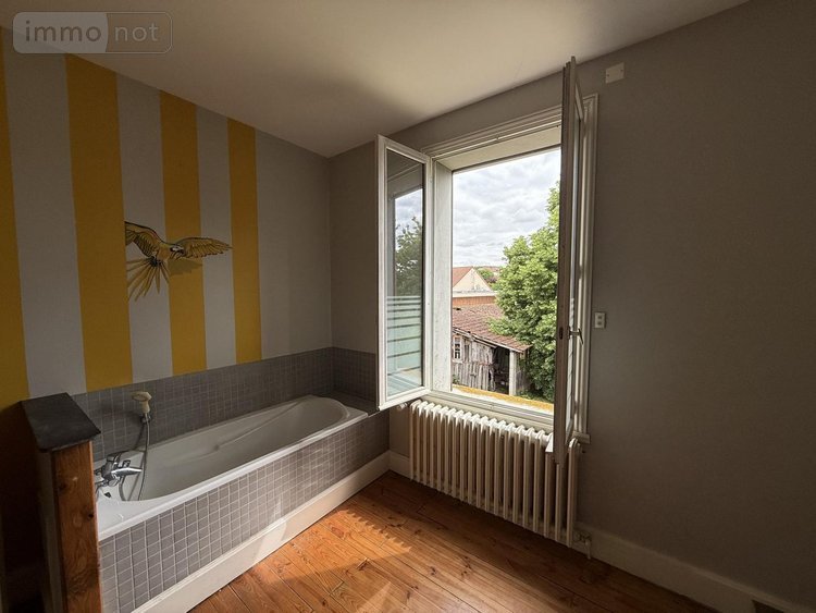 Maison a vendre Saint-Yorre 03270 Allier 180 m2 6 pièces 180000 euros