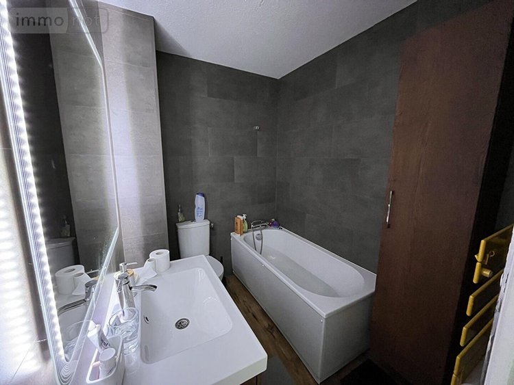 Appartement a vendre Cusset 03300 Allier 101 m2 3 pièces 169000 euros