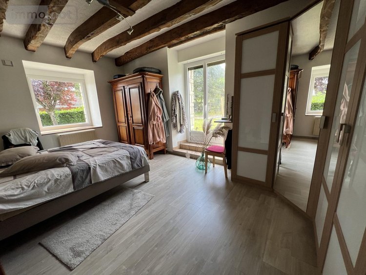 Maison a vendre Châteaugiron 35410 Ille-et-Vilaine 137 m2 8 pièces 337900 euros