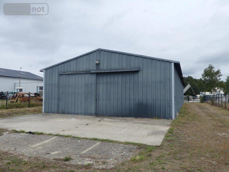 Fonds et murs commerciaux a vendre Sainte-Marie 35600 Ille-et-Vilaine 275 m2  180030 euros