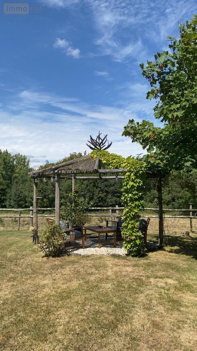 Maison a vendre Maché 85190 Vendée 352 m2 12 pièces 610700 euros