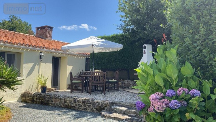 Maison a vendre Maché 85190 Vendée 352 m2 12 pièces 610700 euros