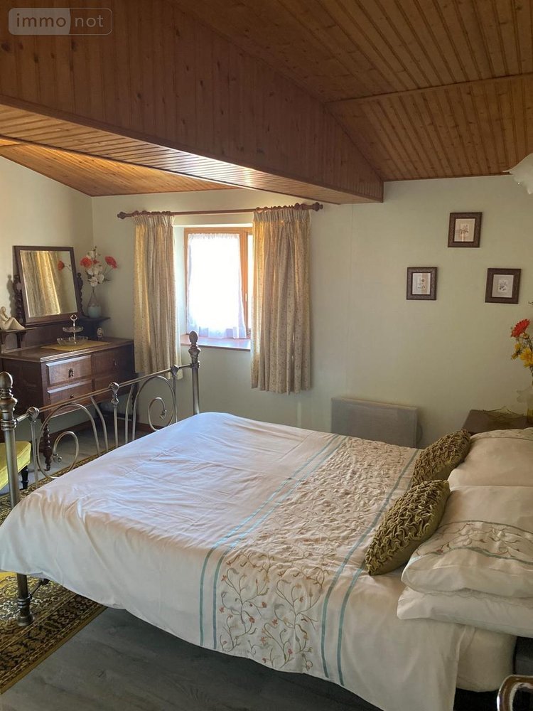 Maison a vendre Maché 85190 Vendée 352 m2 12 pièces 610700 euros