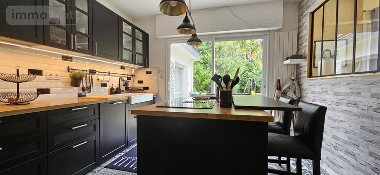 Maison a vendre Plomelin 29700 Finistère 253 m2 9 pièces 430500 euros