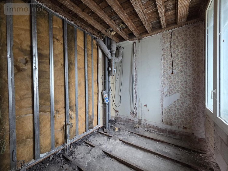 Immeuble a vendre Corgoloin 21700 Côte-d'Or 199 m2  254400 euros