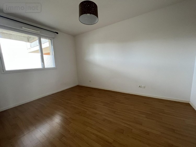 Appartement a vendre Noyal-sur-Vilaine 35530 Ille-et-Vilaine 46 m2 2 pièces 151420 euros
