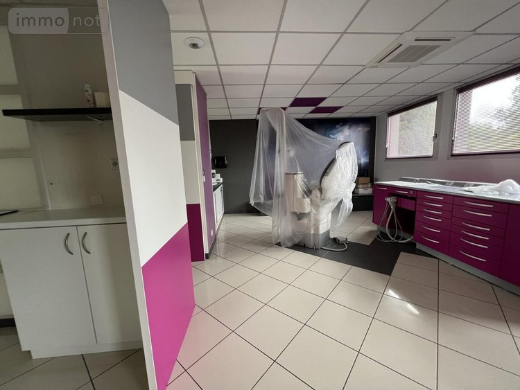 Fonds et murs commerciaux a vendre Rennes 35000 Ille-et-Vilaine 124 m2  291280 euros