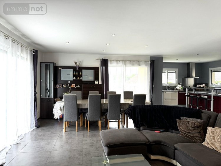 Maison a vendre Damparis 39500 Jura 162 m2 8 pièces 309000 euros