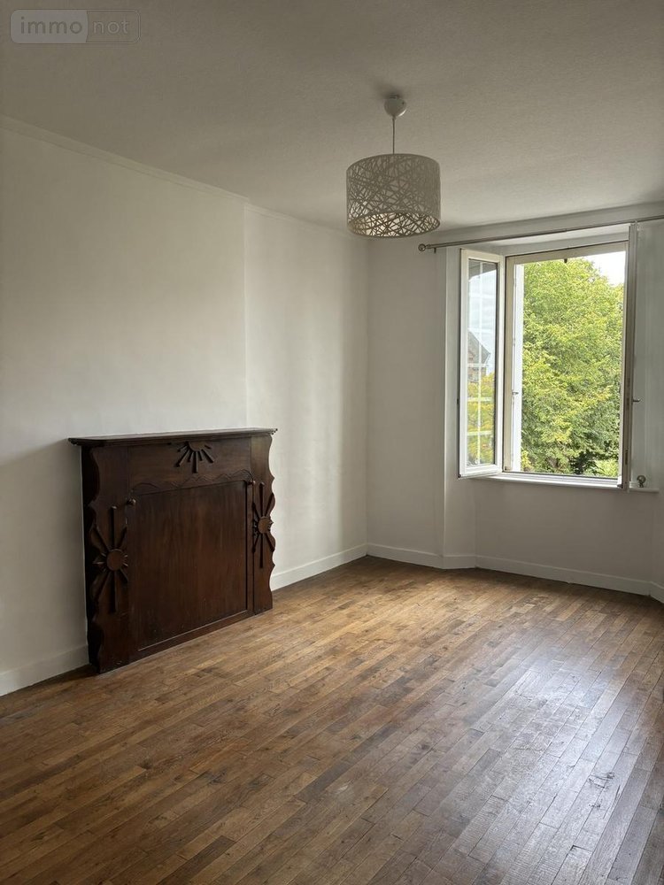Location maison Moulins 35680 Ille-et-Vilaine 68 m2 4 pièces 550 euros
