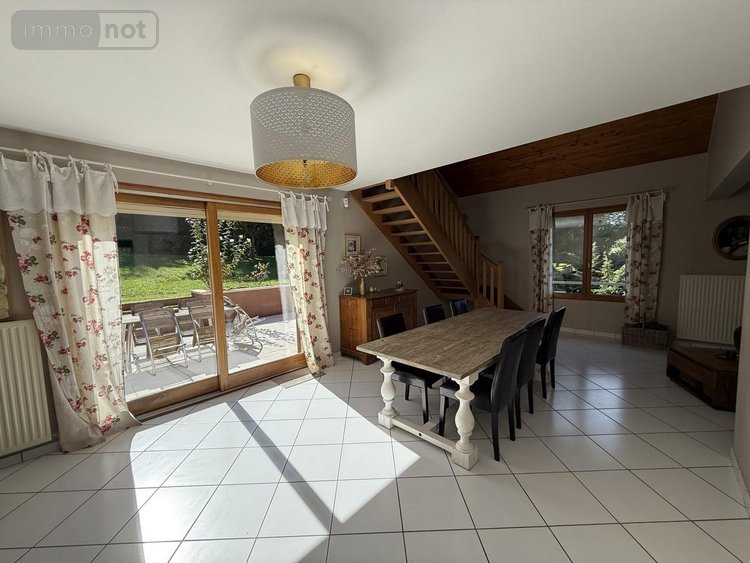 Maison a vendre Espinasse-Vozelle 03110 Allier 210 m2 9 pièces 364000 euros