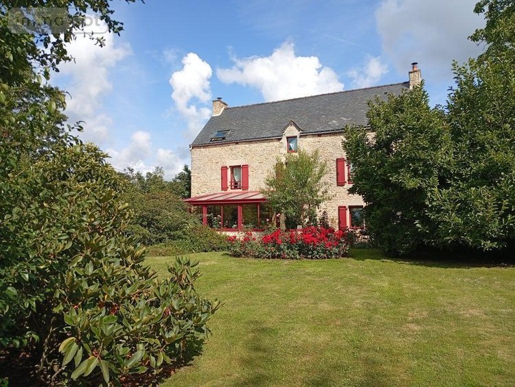 Maison a vendre Guégon 56120 Morbihan 228 m2 10 pièces 343020 euros