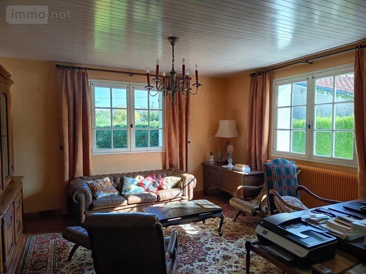 Maison a vendre Challans 85300 Vendée 219 m2 6 pièces 415000 euros