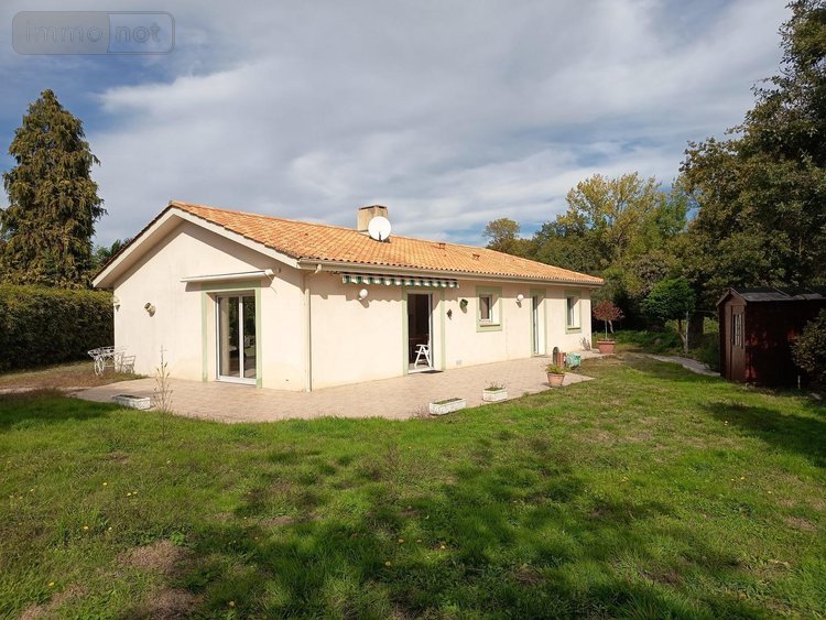 Maison a vendre Challans 85300 Vendée 168 m2 5 pièces 414000 euros