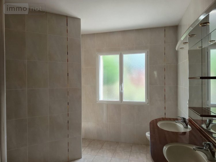 Maison a vendre Challans 85300 Vendée 168 m2 5 pièces 415000 euros