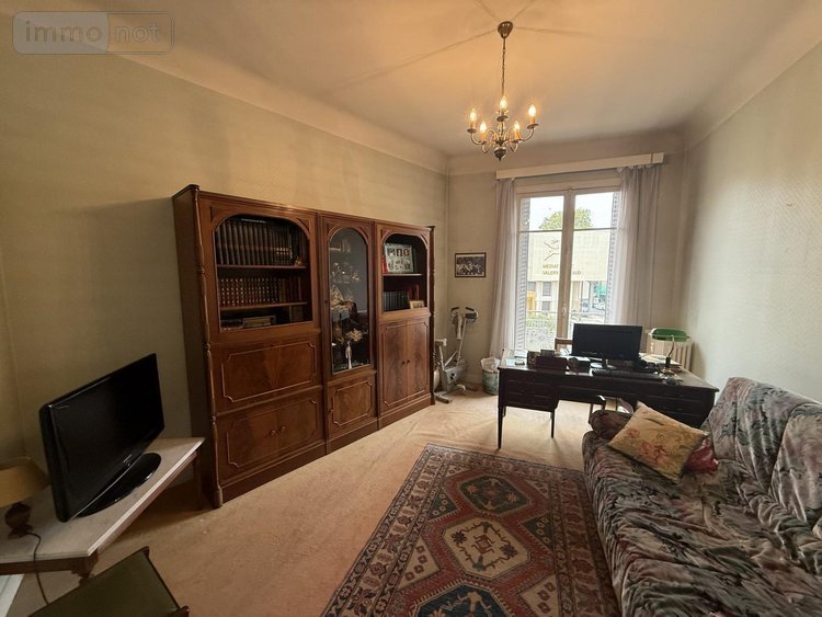 Appartement a vendre Vichy 03200 Allier 176 m2 8 pièces 325500 euros