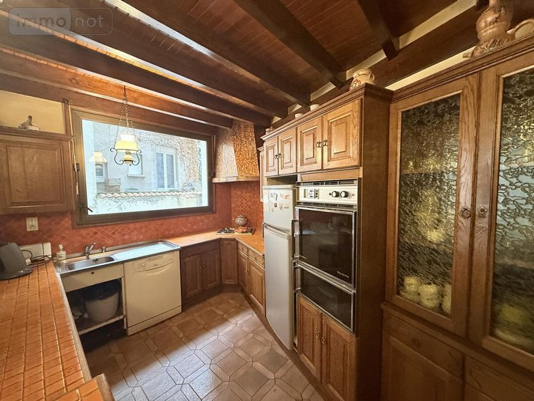 Appartement a vendre Vichy 03200 Allier 176 m2 8 pièces 325500 euros