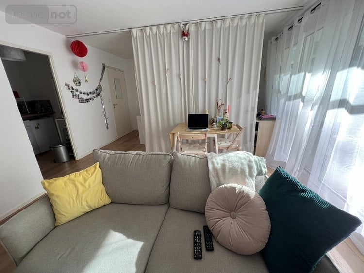 Appartement a vendre Rennes 35000 Ille-et-Vilaine 34 m2 1 pièce 146240 euros