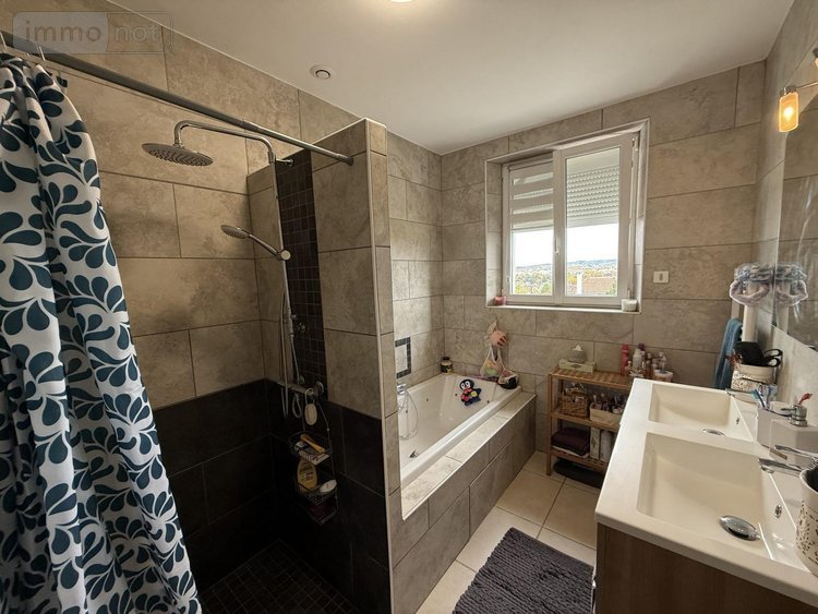 Maison a vendre Bellerive-sur-Allier 03700 Allier 97 m2 5 pièces 235000 euros