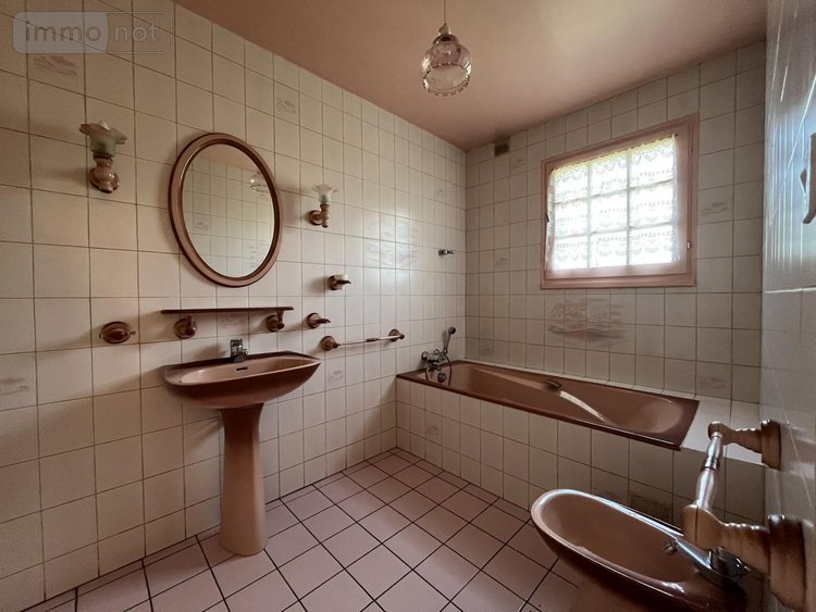 Maison a vendre Caro 56140 Morbihan 124 m2 6 pièces 213520 euros