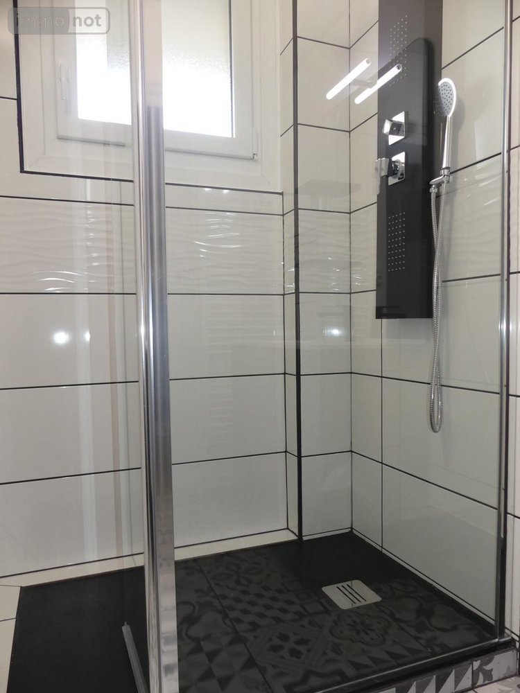 Location appartement Redon 35600 Ille-et-Vilaine 66 m2 3 pièces 700 euros