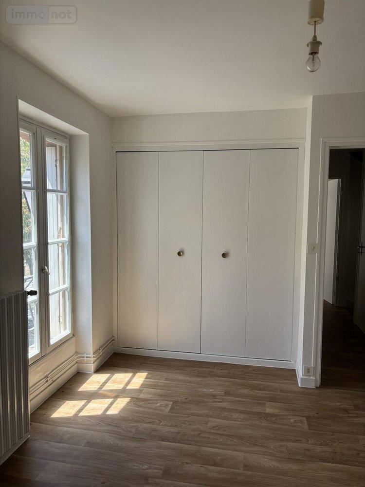 Location maison Châteaugiron 35410 Ille-et-Vilaine 81 m2 3 pièces 605 euros