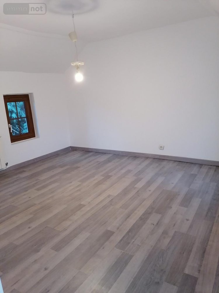Location maison Aclou 27800 Eure 90 m2 4 pièces 689 euros